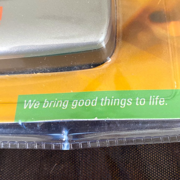 GE Automatic Voice Activated Handheld Cassette Recorder - Picture 3 of 8